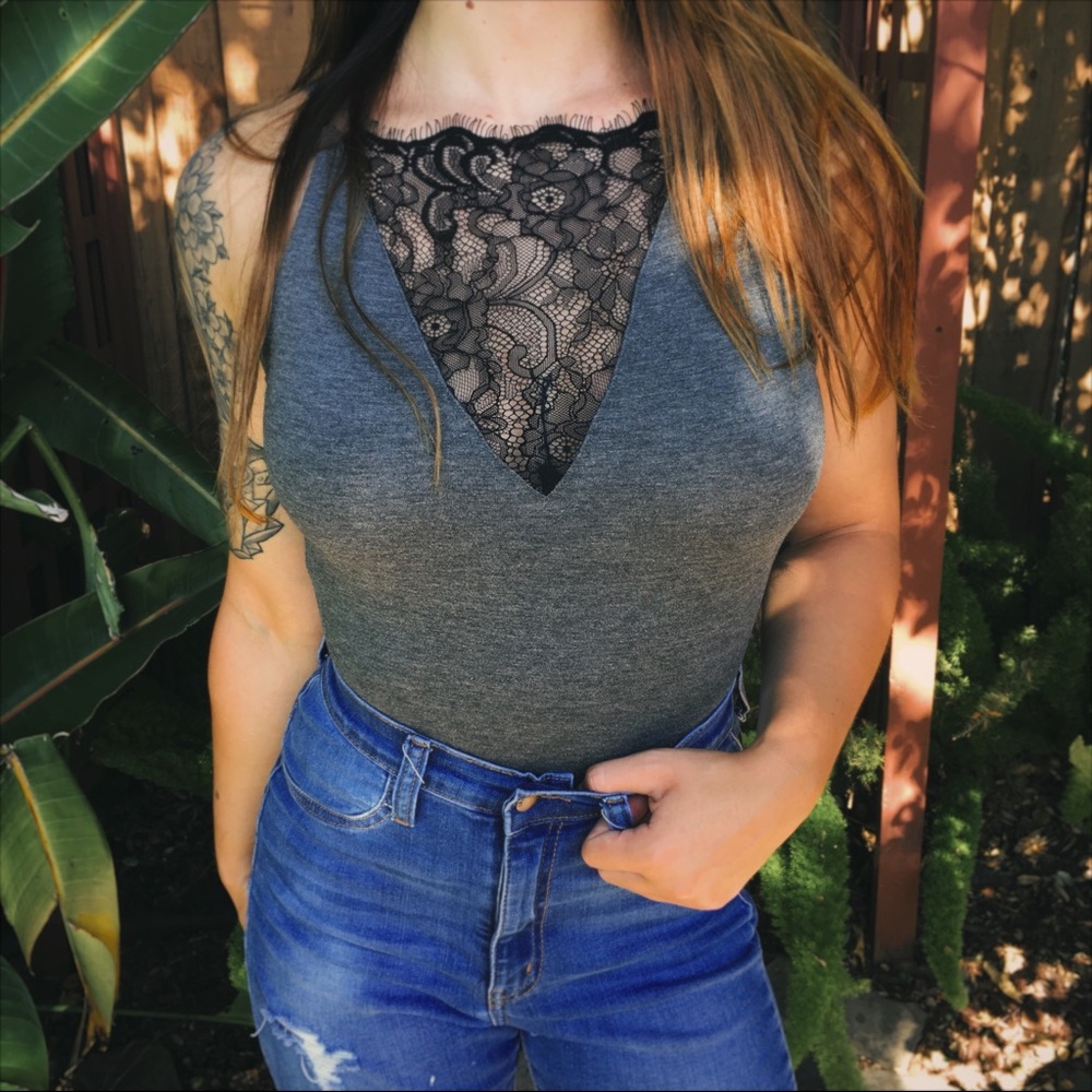 Women’s lace tee
